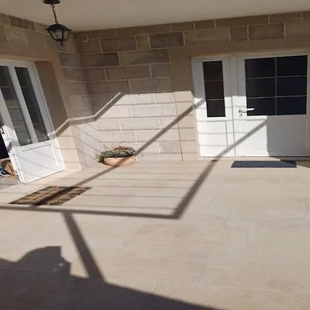 Two Bedroom With Sea View *