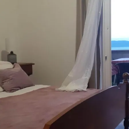 Appartement Two Bedroom With Sea View