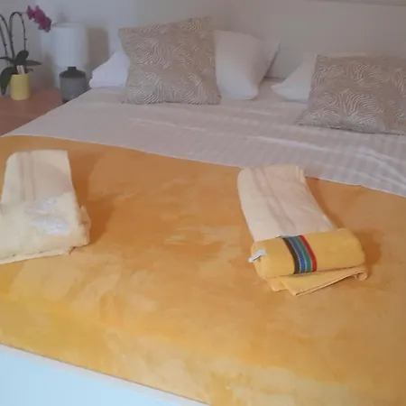 Appartement Two Bedroom With Sea View
