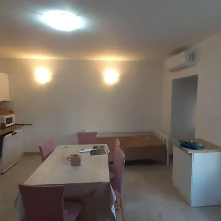 Two Bedroom With Sea View Slano