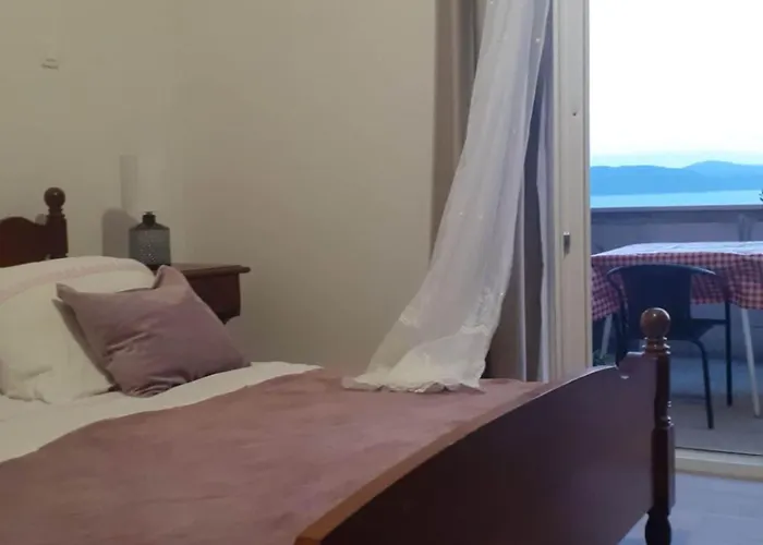 Appartement Two Bedroom With Sea View