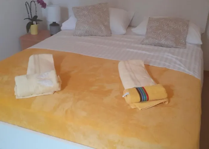 Appartement Two Bedroom With Sea View