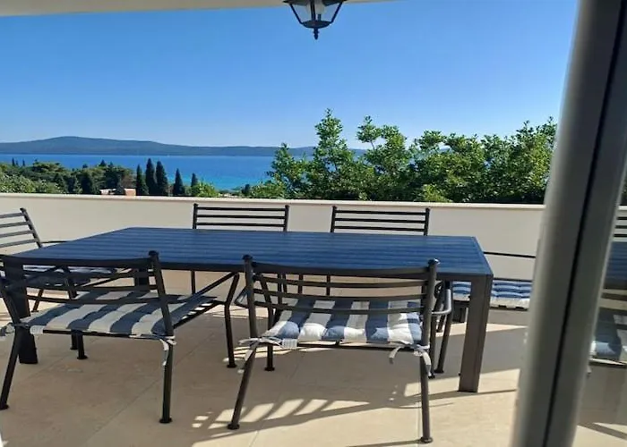Appartement Two Bedroom With Sea View